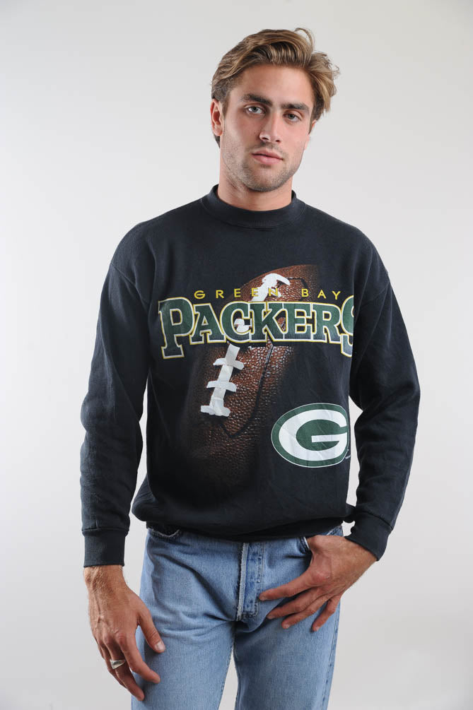 Unisex Vintage Black Green Bay Packers Sweatshirt - The Vintage Twin