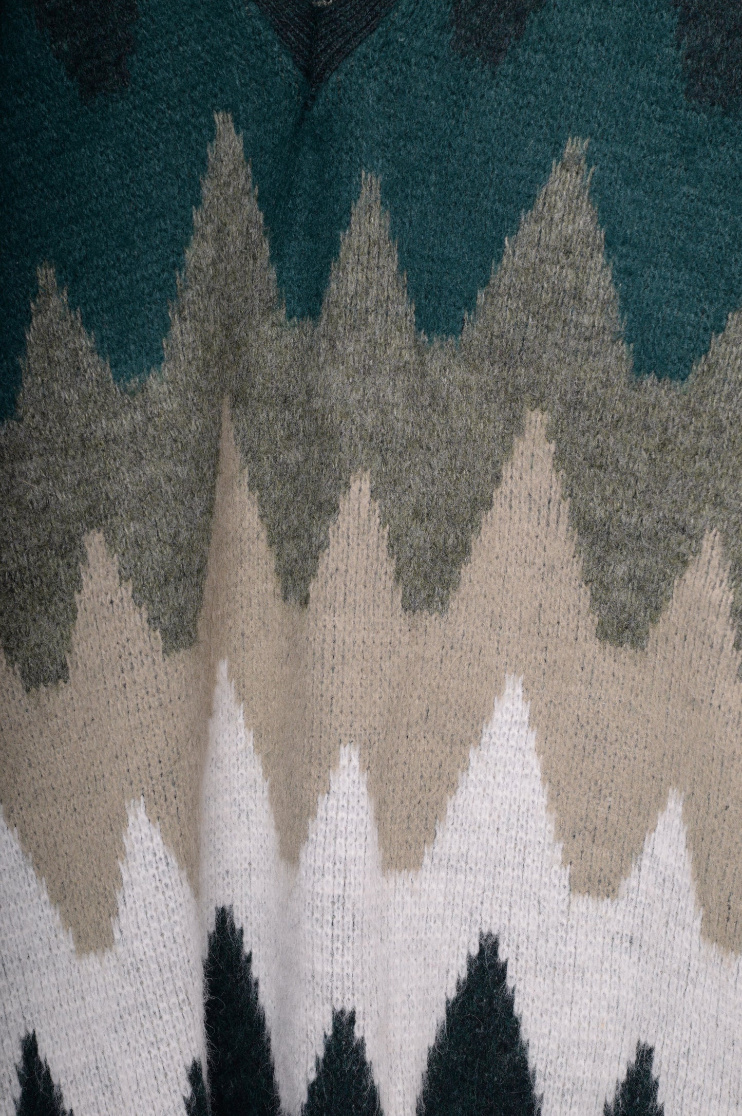 Evergreen Zigzag Sweater USA