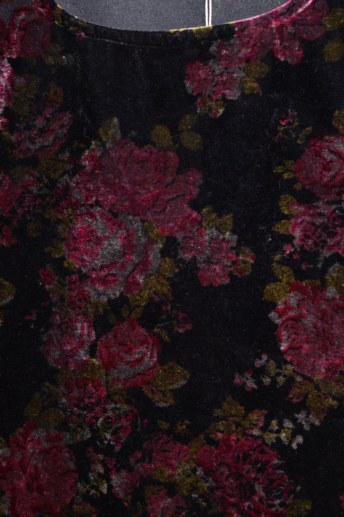 1990s Floral Velvet Top