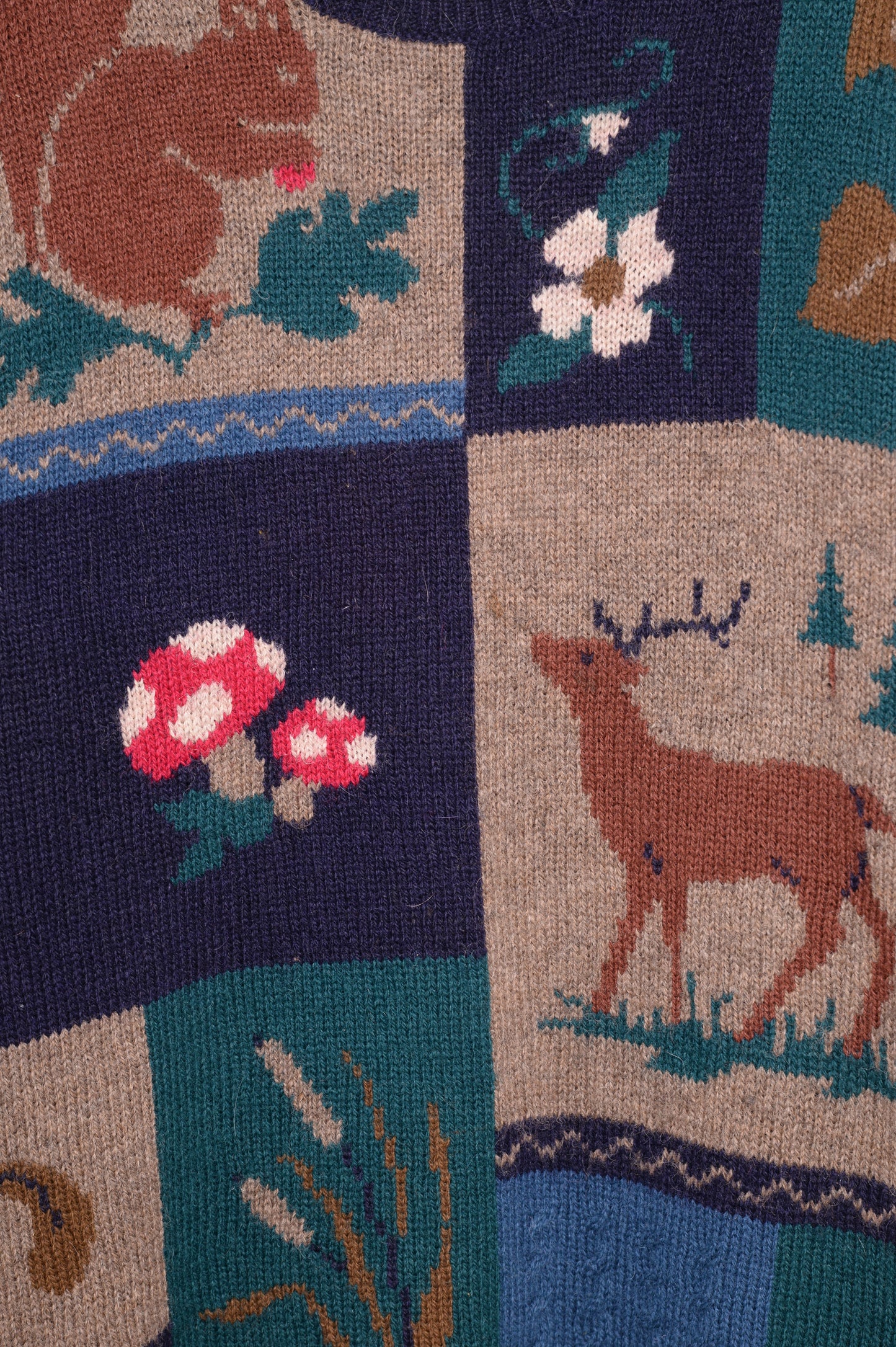 1990s Forest Animals Wool Sweater